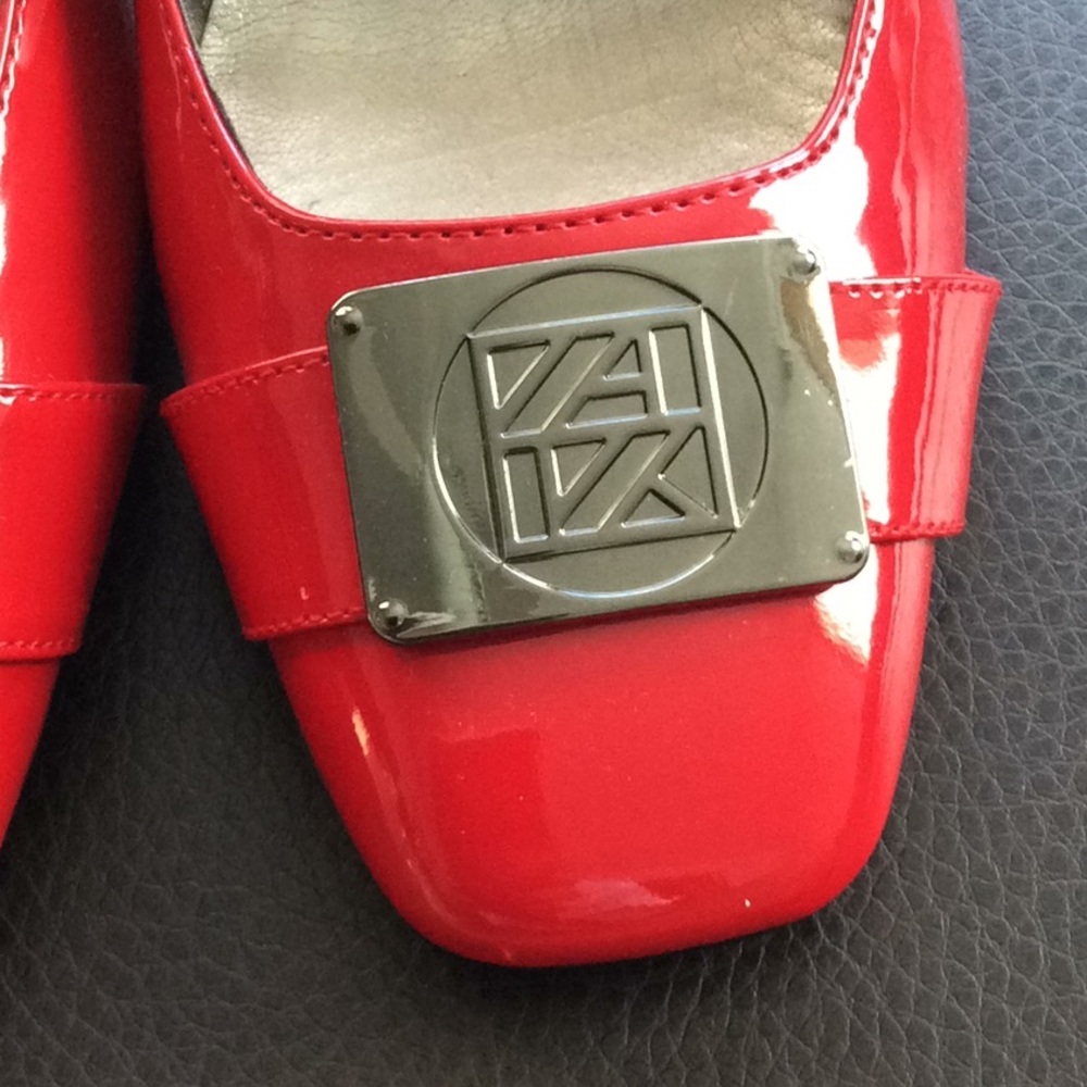 Shoes - Picture 3 of 5
